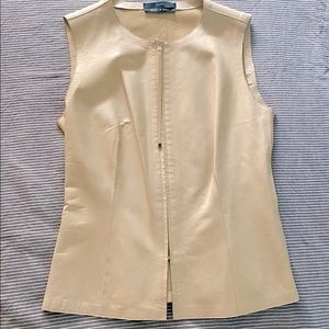 Gucci leather zip up vest sz42